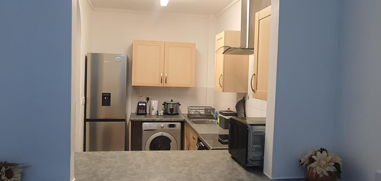 Entire Rental, Easy Reach To Etihad Stadium Mánchester Exterior foto