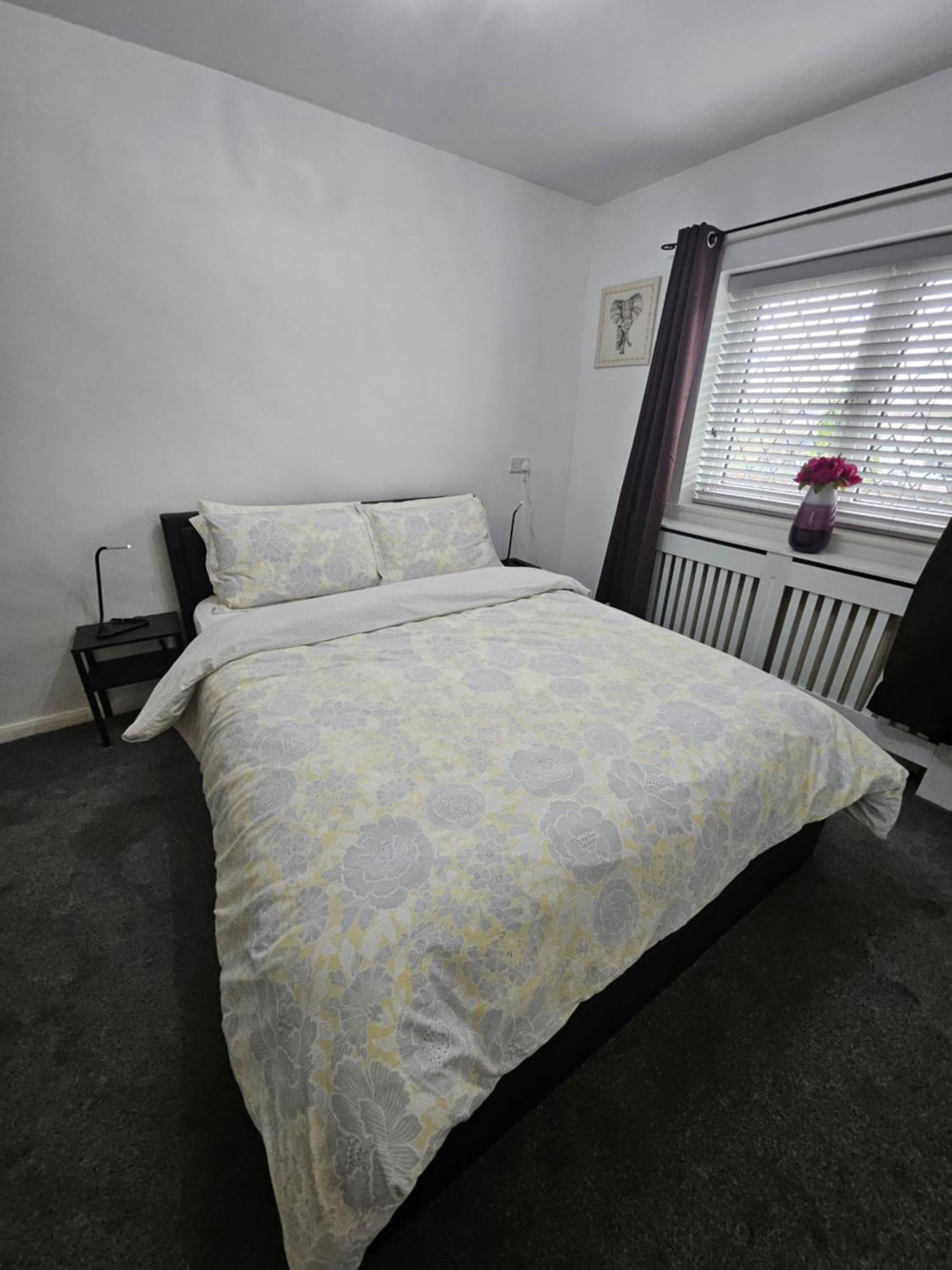 Entire Rental, Easy Reach To Etihad Stadium Mánchester Exterior foto
